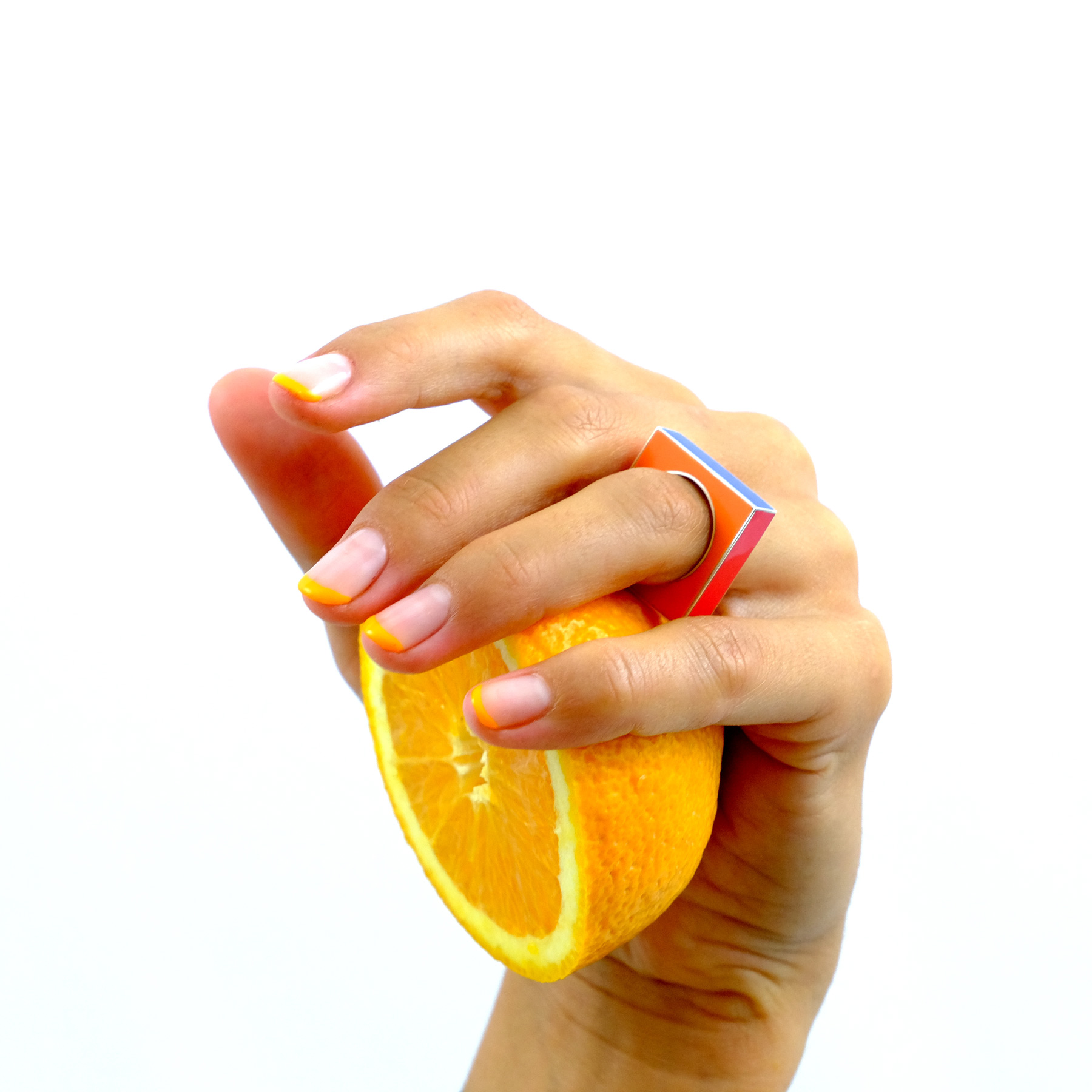 Bague Collection Couleur Laques Carre Fontes Virgile Bruniau Bague Collection Couleur Laques Carre Fontes Virgile Bruniau